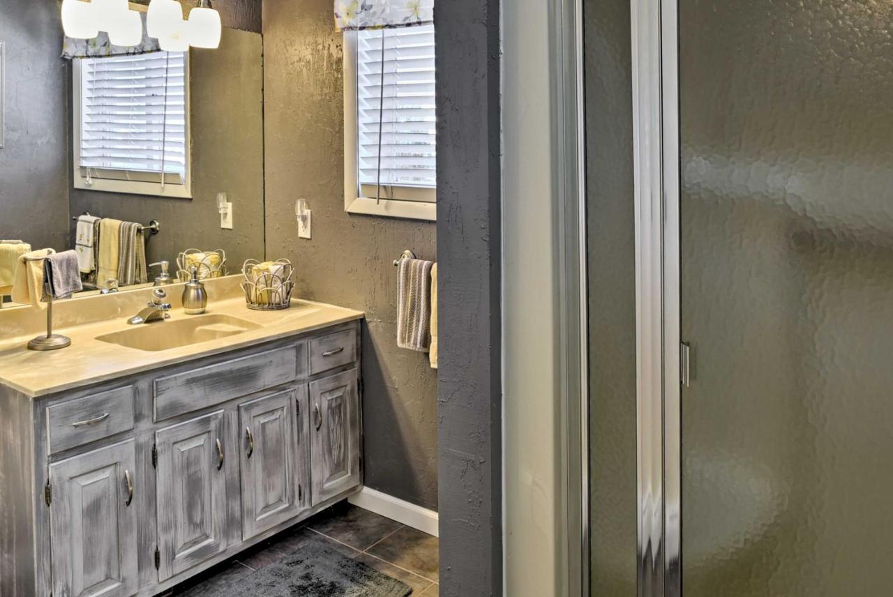 East Tawas Apartment Near Lake Huron And Downtown! 외부 사진